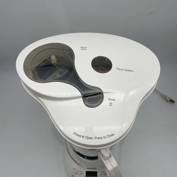 Cuisinart Automatic Grind & Brew DGB-300 10 Cup Coffee Maker - Picture 2 of 16